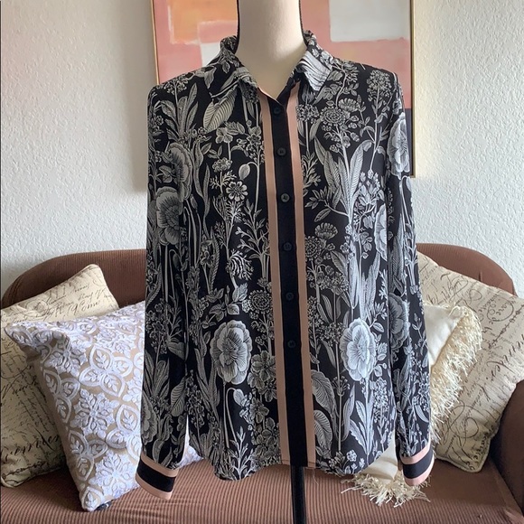 Tommy Hilfiger Button Up Blouse Size S - Picture 1 of 6